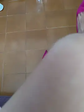 Wet-Pussycat online show from April 14, 2026, 3:06 pm