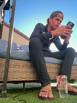 Snapshot of rusharizona chatting on February 23, 2025, 4:35 pm rusharizona online show from February 23, 2025, 4:35 pm