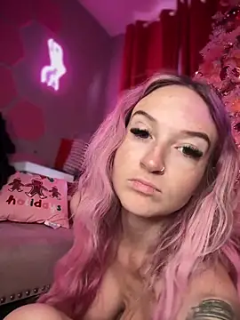 Snapshot of _Rapunzel_ chatting on December 5, 2025, 6:28 pm Rapunzel online show from December 5, 2025, 6:28 pm