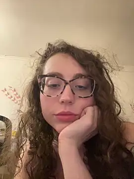 ladyturtle online show from March 19, 2026, 11:49 pm