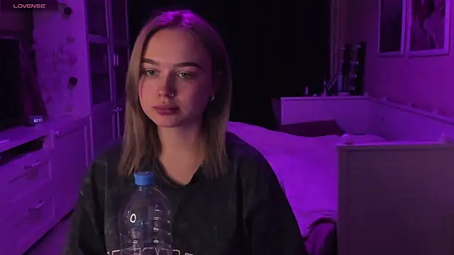 MaryDreaminess online show from January 22, 2025, 8:59 pm