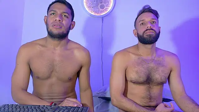 fantastic couple mens online show from October 3, 2025, 7:10 am