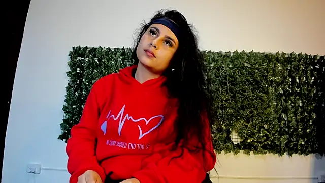 AbbyTaylorr online show from April 10, 2026, 12:28 am