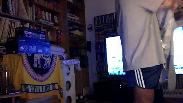 Snapshot of fuckerplayer1 chatting on February 9, 2026, 10:52 pm fuckerplayer1 online show from February 9, 2026, 10:52 pm