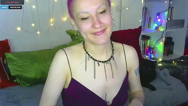 Snapshot of MartaBounty chatting on June 19, 2026, 10:04 pm MartaBounty online show from June 19, 2026, 10:04 pm