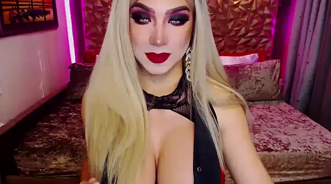 HugeCockDominantXxX online show from December 27, 2024, 7:14 pm