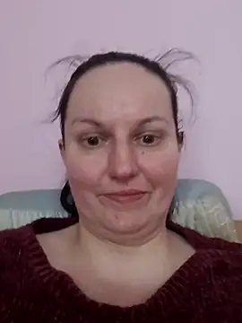 BustyLadyAlma online show from April 5, 2026, 6:42 am