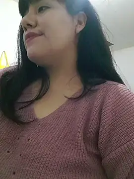 Kalani Engel online show from April 8, 2026, 4:36 am