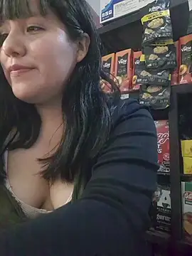 Kalani Engel online show from April 11, 2026, 6:43 am