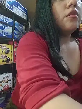 Kalani Engel online show from April 15, 2026, 5:13 am