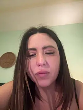 Snapshot of FeliciaHardy_ chatting on January 24, 2025, 9:49 am FeliciaHardy  online show from January 24, 2025, 9:49 am