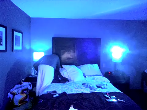 Snapshot of blaccowboy88 chatting on December 17, 2024, 9:07 am blaccowboy88 online show from December 17, 2024, 9:07 am