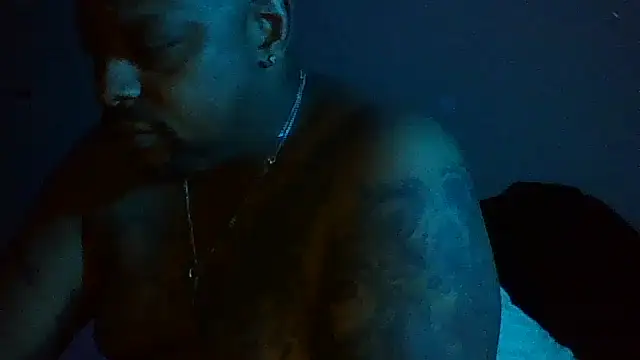 Snapshot of blaccowboy88 chatting on October 3, 2025, 9:11 am blaccowboy88 online show from October 3, 2025, 9:11 am