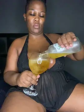 Sexycandyxxx online show from March 27, 2026, 10:11 pm