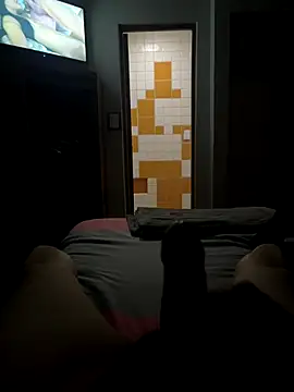 maudarks online show from December 16, 2025, 7:12 am