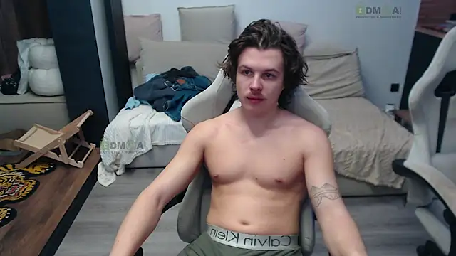 Sunny-Girl1 online show from April 3, 2026, 6:31 am