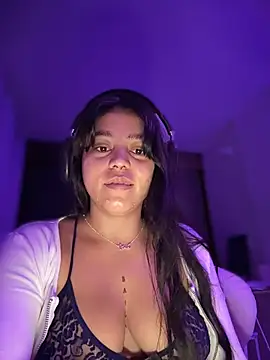 Naiara sex online show from December 3, 2025, 9:20 am