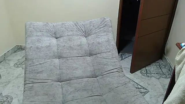 antara hotgirl online show from January 14, 2026, 10:46 pm