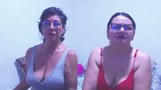 sexycristina 2 online show from March 31, 2026, 1:46 pm