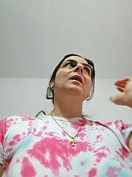 Snapshot of IsabelleCraft chatting on January 17, 2026, 9:35 am IsabelleCraft online show from January 17, 2026, 9:35 am