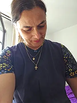 IsabelleCraft online show from April 4, 2026, 12:12 pm