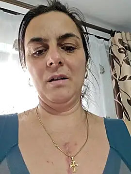 Snapshot of IsabelleCraft chatting on February 7, 2026, 11:29 am IsabelleCraft online show from February 7, 2026, 11:29 am