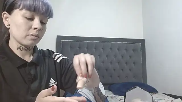 dulce maria x online show from March 15, 2026, 2:02 pm