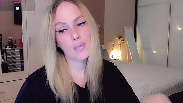 Libby Nora online show from March 4, 2026, 9:06 am