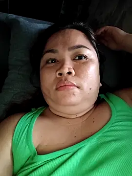 Snapshot of XXLorie_02 chatting on June 7, 2026, 10:15 pm XXLorie 02 online show from June 7, 2026, 10:15 pm