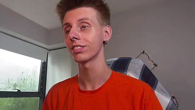 Snapshot of vladdymeow chatting on February 5, 2025, 9:29 pm vladdymeow online show from February 5, 2025, 9:29 pm