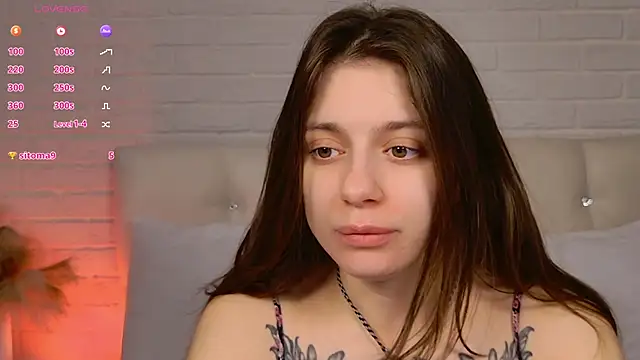 Eille Elfie online show from January 15, 2026, 4:49 am