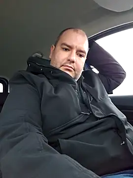 Andrew1900529 online show from December 5, 2025, 2:15 pm