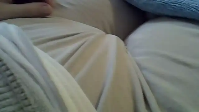 Snapshot of perescam chatting on July 12, 2026, 5:03 pm perescam online show from July 12, 2026, 5:03 pm