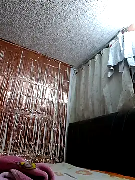 LUNAdeMARTE online show from March 5, 2026, 3:36 am