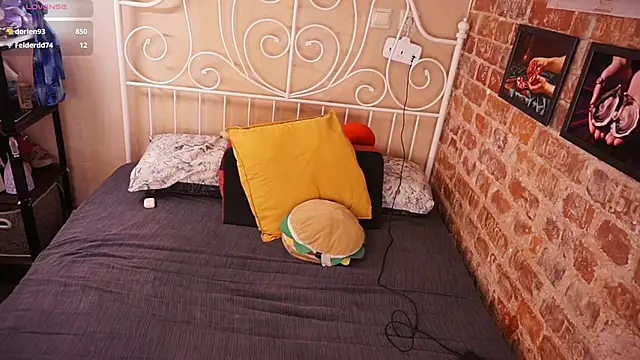 Evelively online show from February 22, 2026, 3:13 pm