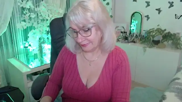 Ghertrude52 online show from February 5, 2026, 5:03 am