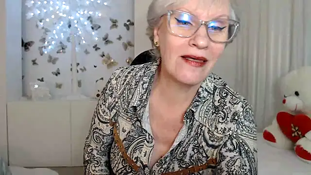 Ghertrude52 online show from March 19, 2025, 7:29 am