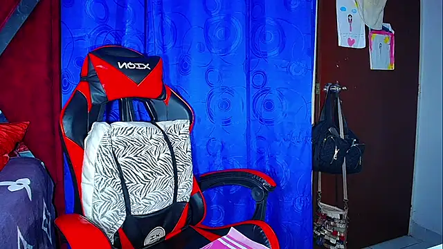 DanisaBrown online show from February 14, 2026, 3:23 pm