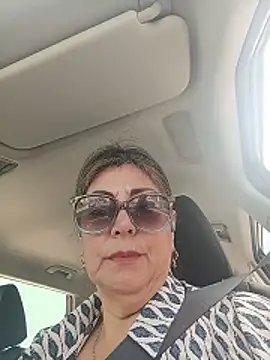 Snapshot of emma_tour chatting on June 11, 2026, 5:10 pm emma tour online show from June 11, 2026, 5:10 pm