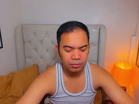 AsianZero online show from March 12, 2026, 8:07 am