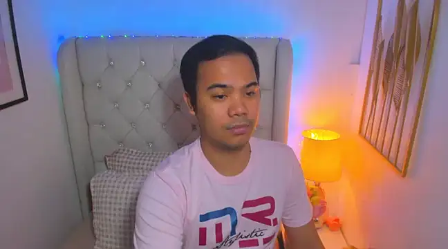 AsianZero online show from March 18, 2025, 4:39 pm