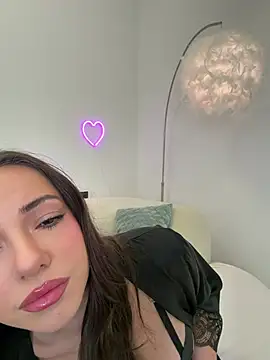 Rileysim88 online show from February 5, 2026, 9:16 am