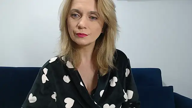 Snapshot of MysticCreature chatting on January 19, 2026, 4:16 am MysticCreature online show from January 19, 2026, 4:16 am