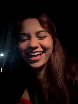 Sweett Priya online show from May 5, 2026, 4:15 am