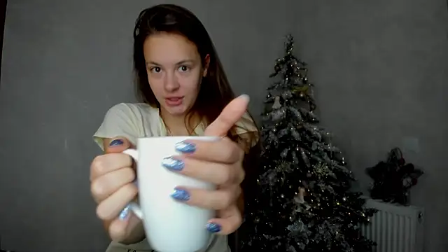 Snapshot of why_again_me chatting on December 29, 2024, 5:54 pm why again me online show from December 29, 2024, 5:54 pm
