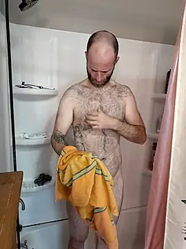 Cooking Cristal online show from November 3, 2025, 8:12 pm