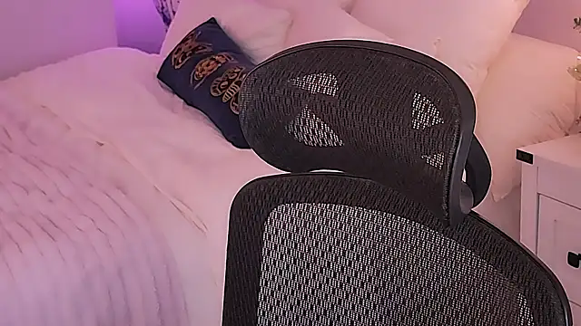 Wonderful Woman online show from December 20, 2025, 2:58 am