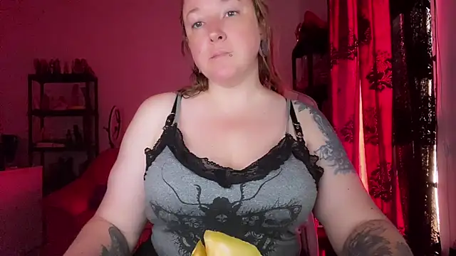 Snapshot of kisicaxx chatting on July 1, 2026, 8:58 am kisicaxx online show from July 1, 2026, 8:58 am