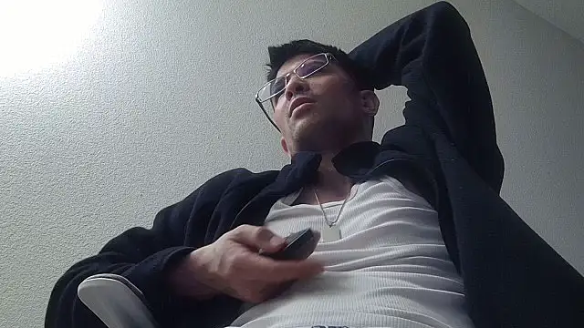 SebastianReiss online show from April 10, 2026, 4:41 am