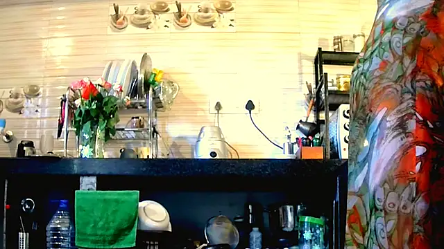 Snapshot of Fun4tipz chatting on November 17, 2025, 2:37 am Fun4tipz online show from November 17, 2025, 2:37 am